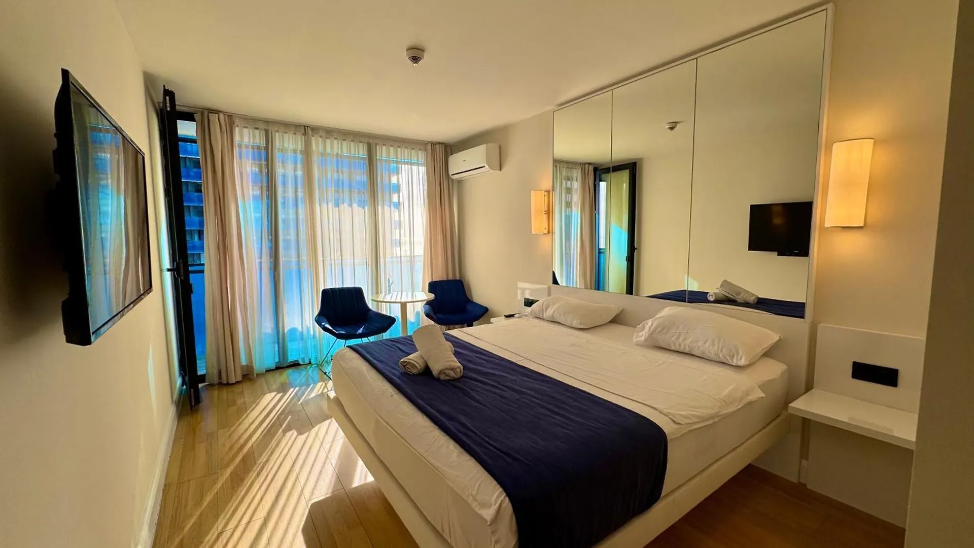 Orbi City Center Sea View Hotel Batumi 5*,  Georgien